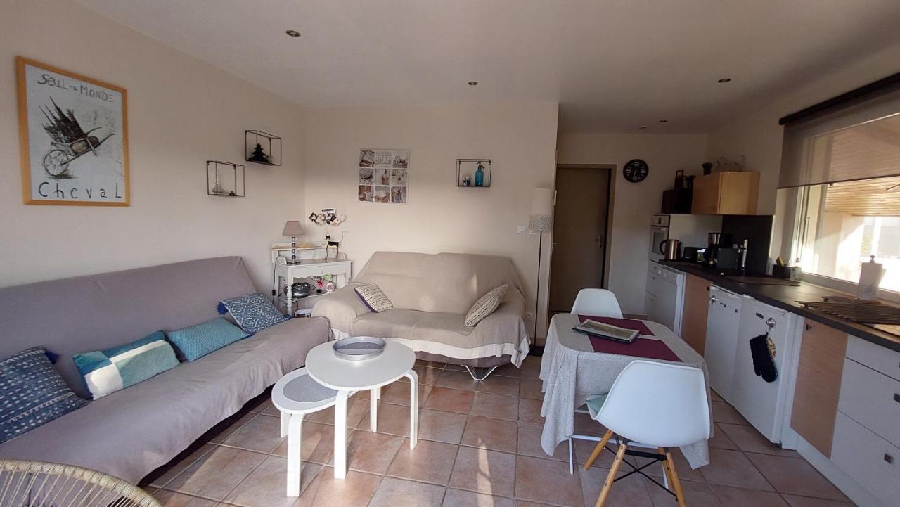 Villa Le Prieure La Motte-de-Galaure Esterno foto
